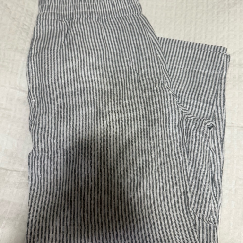 Old Navy Linen-Blend Blue & White Striped Pants